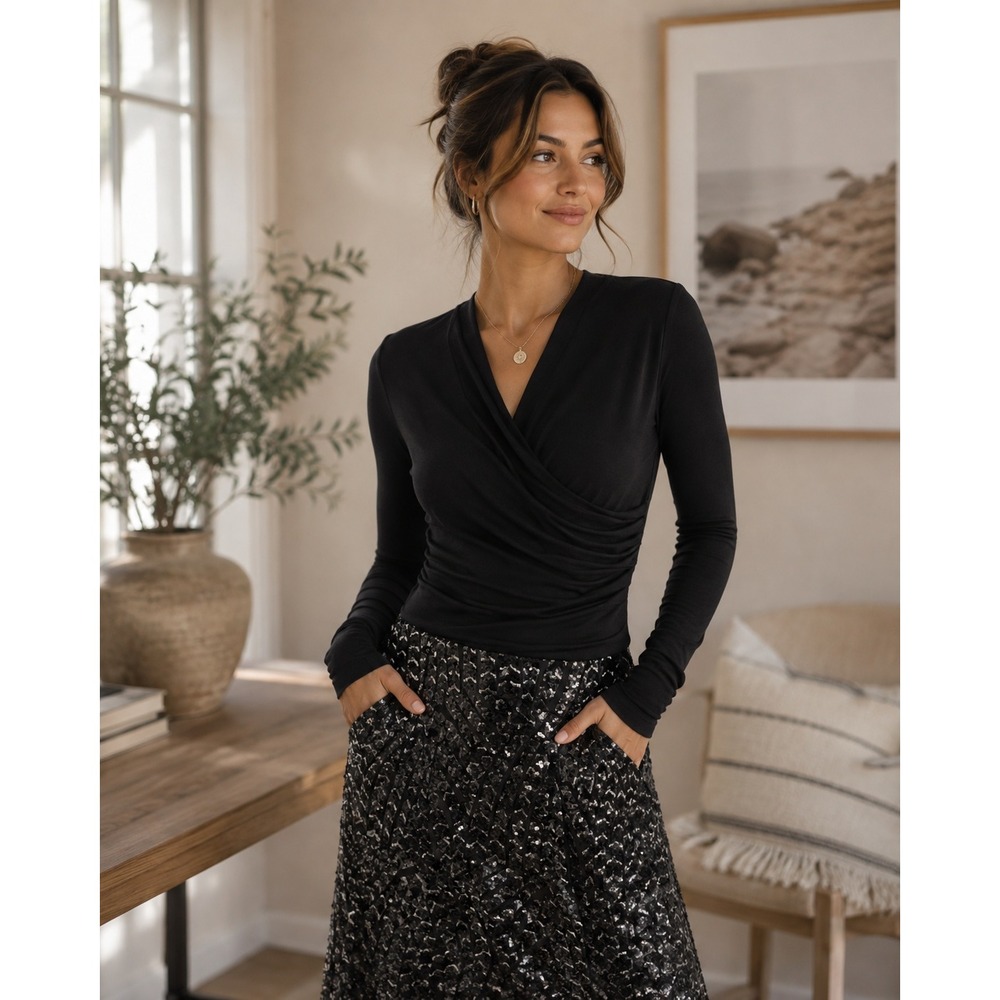 Something Navy Top Womens Small Black Surplice Minimalist Classic